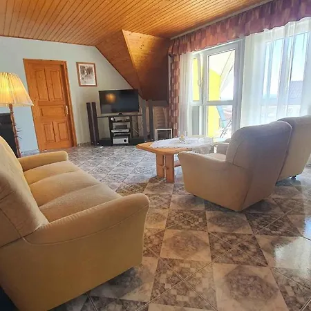 In Fonyod/balaton 18581 Appartement *