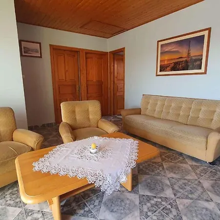 In Fonyod/balaton 18581 Appartement *