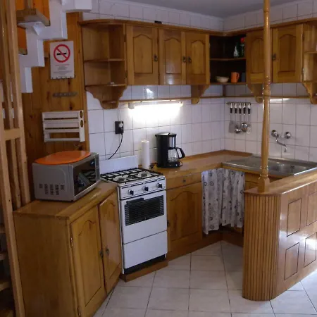 Appartement In Fonyod/balaton 18581 *