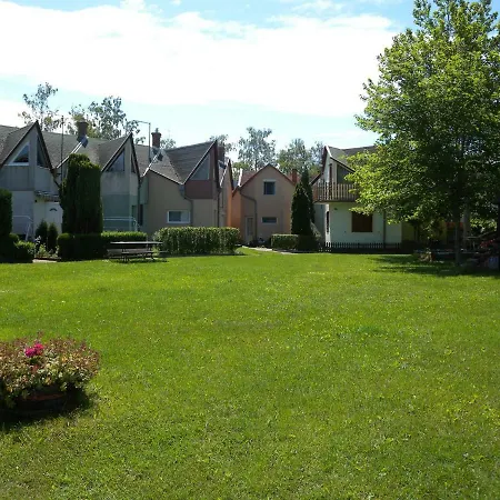 In Fonyod/balaton 18581 Apartman Fonyód