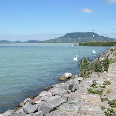 In Fonyod/balaton 18581 דירה Fonyód